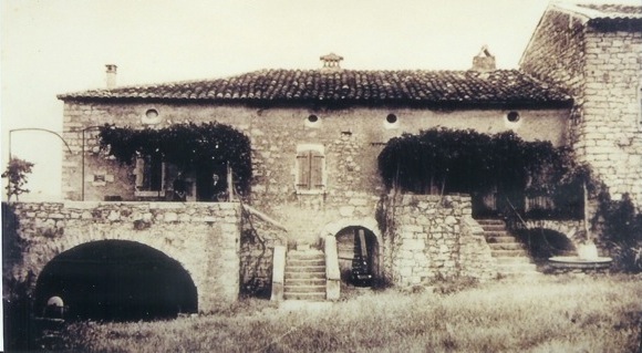 Maison des abbes Sevenier, Chapias Maison des abbes Sevenier